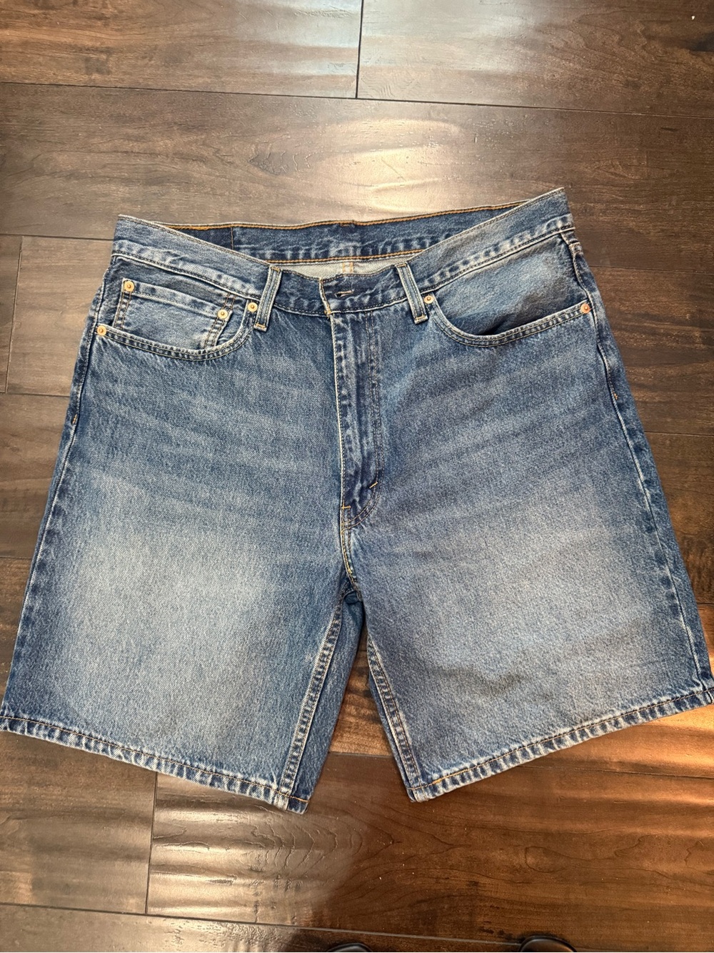 Levi's Men's Light Blue Denim Jean Shorts